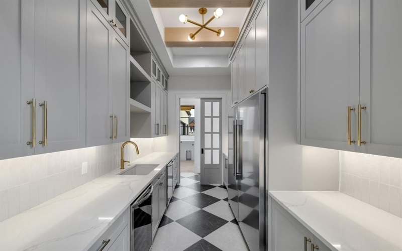 1700 Carter Lane, Gunter, TX 75058, 4 Bedrooms Bedrooms, ,5 BathroomsBathrooms,Residential,For Sale,1700 Carter Lane,0,21110530