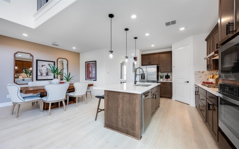 1737 Sugar Maple Mews, Celina, TX 75009, 3 Habitaciones Habitaciones , ,2 BañosBaños,Residential,En Venta,1737 Sugar Maple Mews,0,21119684