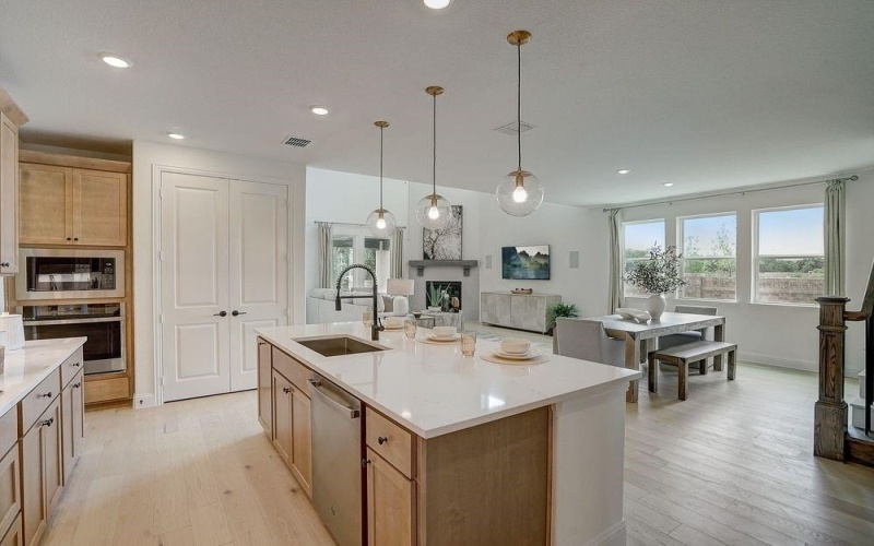 1404 Chestnut Gardens, Northlake, TX 76226, 4 Bedrooms Bedrooms, ,3 BathroomsBathrooms,Residential,For Sale,1404 Chestnut Gardens,0,21119713