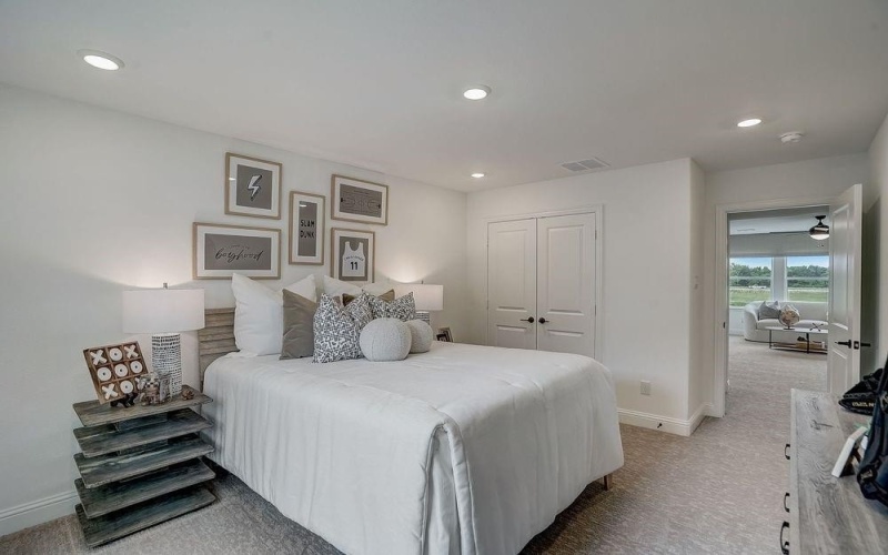 1404 Chestnut Gardens, Northlake, TX 76226, 4 Bedrooms Bedrooms, ,3 BathroomsBathrooms,Residential,For Sale,1404 Chestnut Gardens,0,21119713