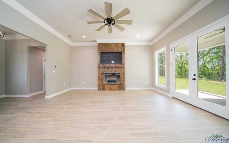 141 Indian Rock Drive, Gilmer, TX 75645, 4 Habitaciones Habitaciones , ,3 BañosBaños,Residential,En Venta,141 Indian Rock Drive,0,20252419
