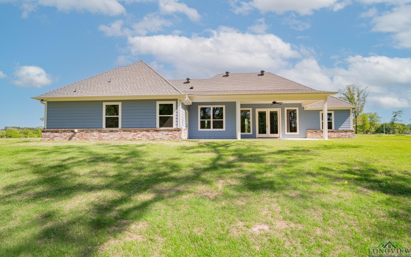 141 Indian Rock Drive, Gilmer, TX 75645, 4 Habitaciones Habitaciones , ,3 BañosBaños,Residential,En Venta,141 Indian Rock Drive,0,20252419