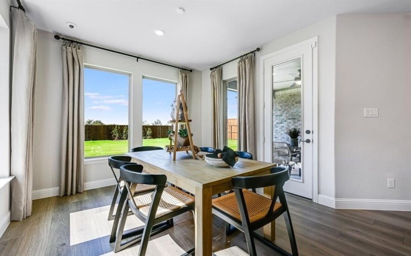 546 Wisteria Street, Oak Point, TX 75068, 5 Bedrooms Bedrooms, ,5 BathroomsBathrooms,Residential,For Sale,546 Wisteria Street,0,21120183