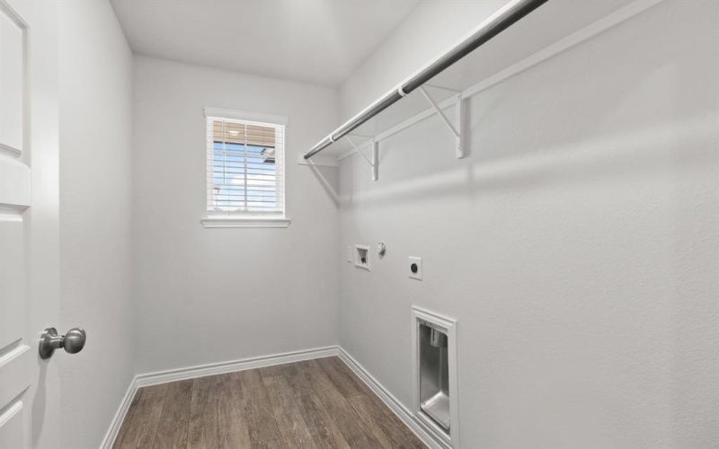 1609 Romans Road, Ennis, TX 75119, 4 Bedrooms Bedrooms, ,2 BathroomsBathrooms,Residential,For Sale,1609 Romans Road,0,21124097