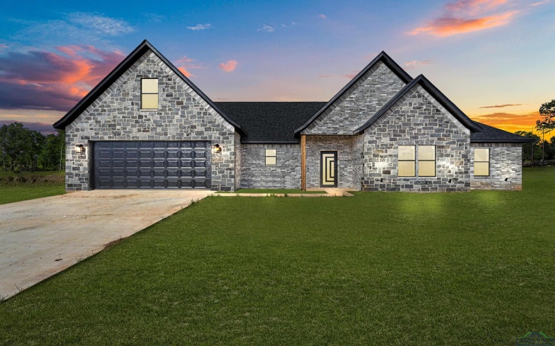 178 BIG OAKS RD, Kilgore, TX 75662, 5 Habitaciones Habitaciones , ,2 BañosBaños,Residential,En Venta,178 BIG OAKS RD,20252479