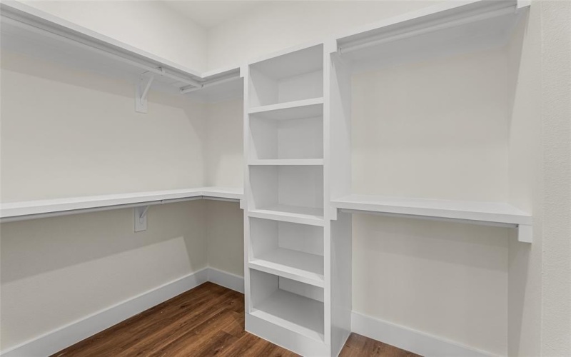 400 S Henderson Avenue, Dallas, TX 75223, 4 Bedrooms Bedrooms, ,5 BathroomsBathrooms,Residential,For Sale,400 S Henderson Avenue,0,21124624