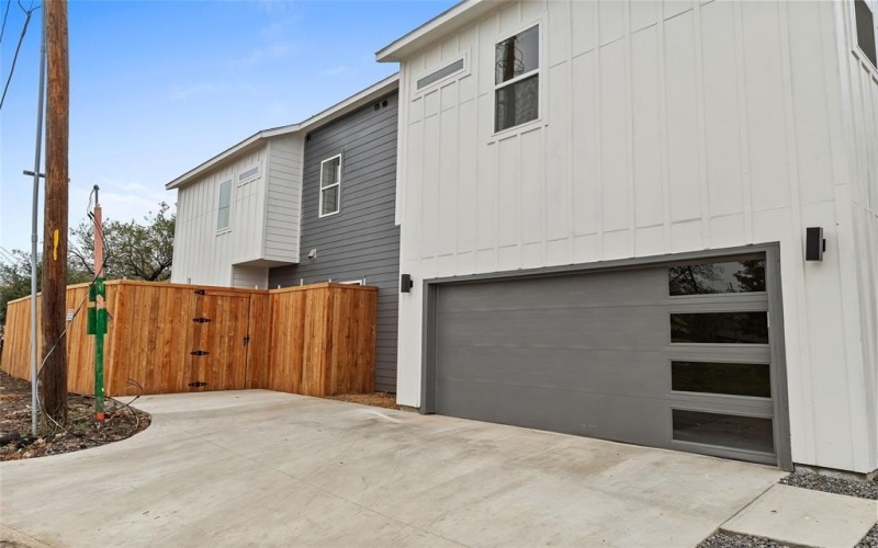 400 S Henderson Avenue, Dallas, TX 75223, 4 Bedrooms Bedrooms, ,5 BathroomsBathrooms,Residential,For Sale,400 S Henderson Avenue,0,21124624