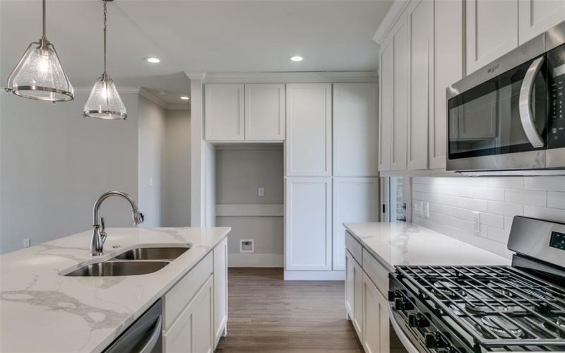 616 Prosperity Trail, Rockwall, TX 75087, 3 Bedrooms Bedrooms, ,3 BathroomsBathrooms,Residential,For Sale,616 Prosperity Trail,0,21125363