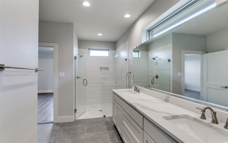 616 Prosperity Trail, Rockwall, TX 75087, 3 Bedrooms Bedrooms, ,3 BathroomsBathrooms,Residential,For Sale,616 Prosperity Trail,0,21125363