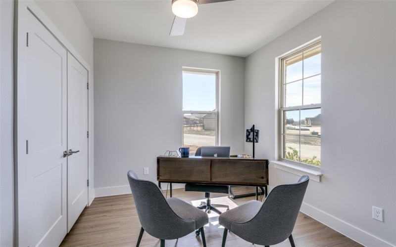 635 Community Lane, Rockwall, TX 75087, 3 Bedrooms Bedrooms, ,3 BathroomsBathrooms,Residential,For Sale,635 Community Lane,0,21125366