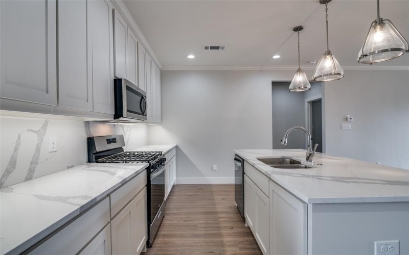 608 Prosperity Trail, Rockwall, TX 75087, 3 Bedrooms Bedrooms, ,3 BathroomsBathrooms,Residential,For Sale,608 Prosperity Trail,0,21125367