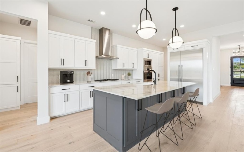 204 Pecan Street, Roanoke, TX 76262, 4 Habitaciones Habitaciones , ,5 BañosBaños,Residential,En Venta,204 Pecan Street,0,21125671