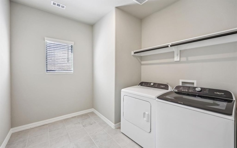 5925 Grover Drive, Princeton, TX 75071, 5 Bedrooms Bedrooms, ,3 BathroomsBathrooms,Residential,For Sale,5925 Grover Drive,0,21126366