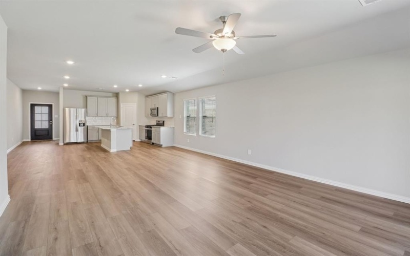 4006 Joe Pool Drive, Farmersville, TX 75442, 3 Bedrooms Bedrooms, ,2 BathroomsBathrooms,Residential,For Sale,4006 Joe Pool Drive,0,21126374