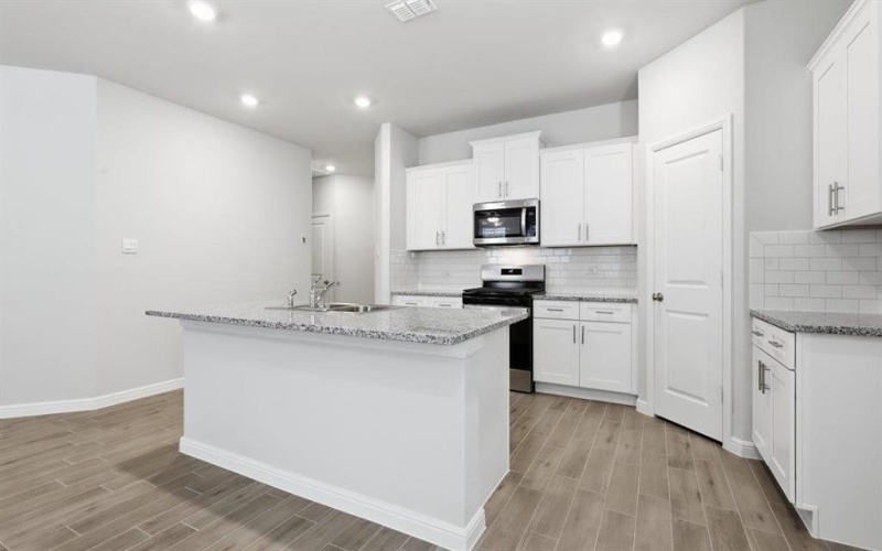 9644 BRICKRIDGE Lane, Fort Worth, TX 76036, 4 Habitaciones Habitaciones , ,2 BañosBaños,Residential,En Venta,9644 BRICKRIDGE Lane,0,21126452