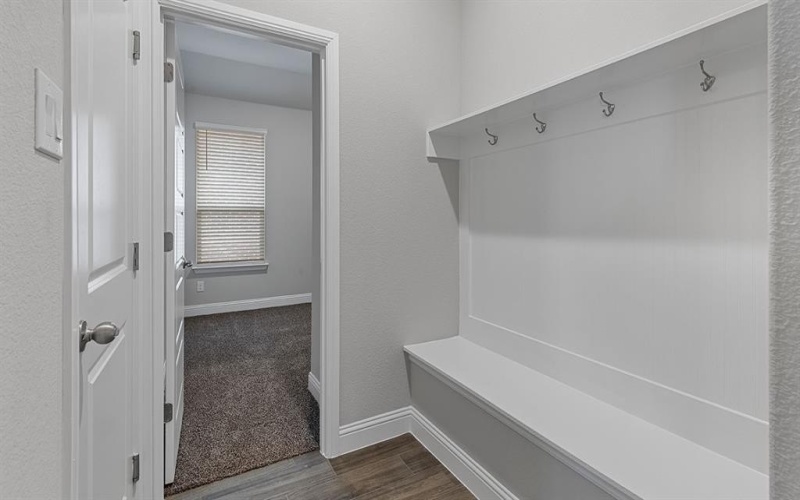 8608 BUR OAK Drive, Justin, TX 76247, 4 Habitaciones Habitaciones , ,2 BañosBaños,Residential,En Venta,8608 BUR OAK Drive,0,21126832