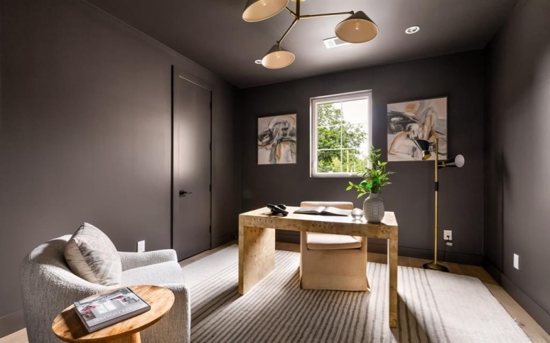 6549 Trammel Drive, Dallas, TX 75214, 4 Bedrooms Bedrooms, ,5 BathroomsBathrooms,Residential,For Sale,6549 Trammel Drive,0,21127430