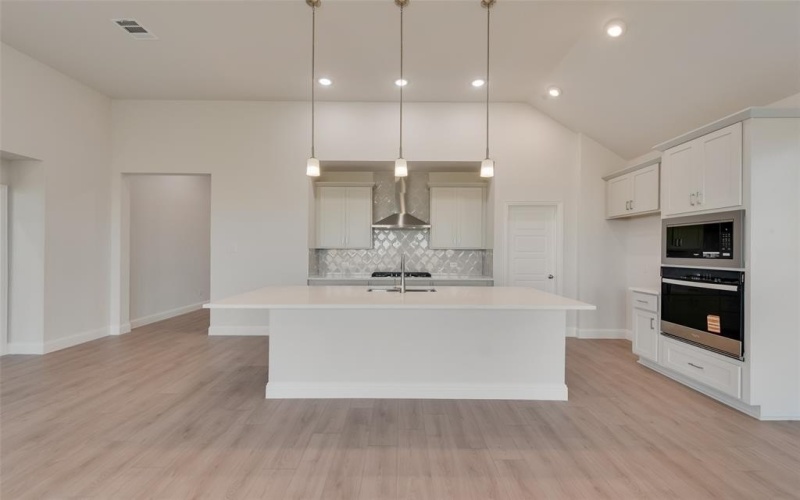 840 Turnbull Avenue, Fort Worth, TX 76247, 3 Habitaciones Habitaciones , ,2 BañosBaños,Residential,En Venta,840 Turnbull Avenue,0,21127571