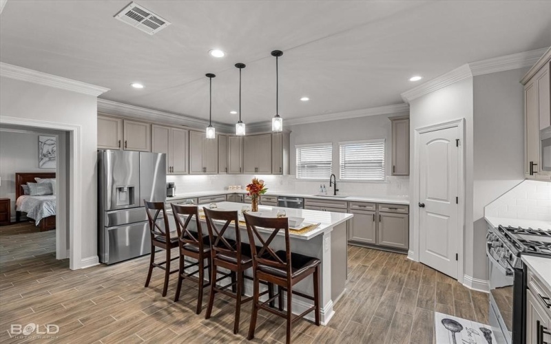 407 Blanchard Loop, Bossier City, LA 71111, 5 Bedrooms Bedrooms, ,3 BathroomsBathrooms,Residential,For Sale,407 Blanchard Loop,0,21127756