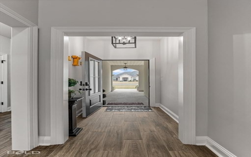 407 Blanchard Loop, Bossier City, LA 71111, 5 Bedrooms Bedrooms, ,3 BathroomsBathrooms,Residential,For Sale,407 Blanchard Loop,0,21127756