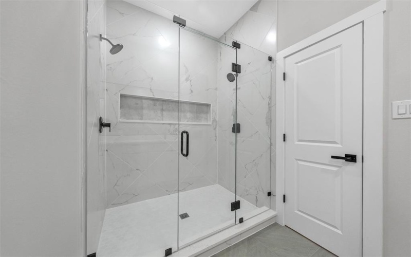 302 W west coral Way, Grand Prairie, TX 75051, 4 Habitaciones Habitaciones , ,3 BañosBaños,Residential,En Venta,302 W west coral Way,0,21127811