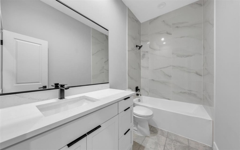 302 W west coral Way, Grand Prairie, TX 75051, 4 Habitaciones Habitaciones , ,3 BañosBaños,Residential,En Venta,302 W west coral Way,0,21127811