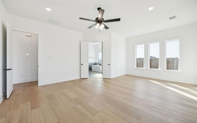 355 Fire Blade Drive, Aledo, TX 76008, 4 Habitaciones Habitaciones , ,3 BañosBaños,Residential,En Venta,355 Fire Blade Drive,0,21128420