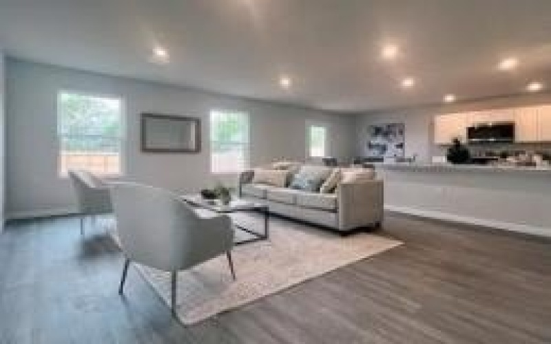 820 Eagles Nest Drive, Cleburne, TX 76031, 3 Habitaciones Habitaciones , ,2 BañosBaños,Residential,En Venta,820 Eagles Nest Drive,0,21128434