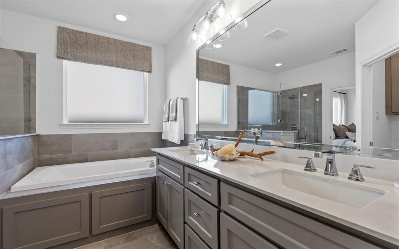 406 Sunset Lane, Fort Worth, TX 76114, 4 Bedrooms Bedrooms, ,3 BathroomsBathrooms,Residential,For Sale,406 Sunset Lane,0,21128570