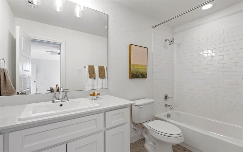 406 Sunset Lane, Fort Worth, TX 76114, 4 Bedrooms Bedrooms, ,3 BathroomsBathrooms,Residential,For Sale,406 Sunset Lane,0,21128570