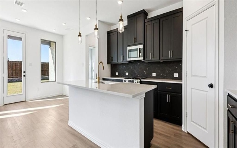 768 Waterhouse Lake Drive, Anna, TX 75409, 5 Bedrooms Bedrooms, ,3 BathroomsBathrooms,Residential,For Sale,768 Waterhouse Lake Drive,0,21128608