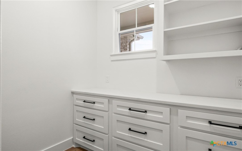 7921 Rock Crest Drive, Moody, TX 76557, 4 Bedrooms Bedrooms, ,3 BathroomsBathrooms,Residential,For Sale,7921 Rock Crest Drive,0,599527