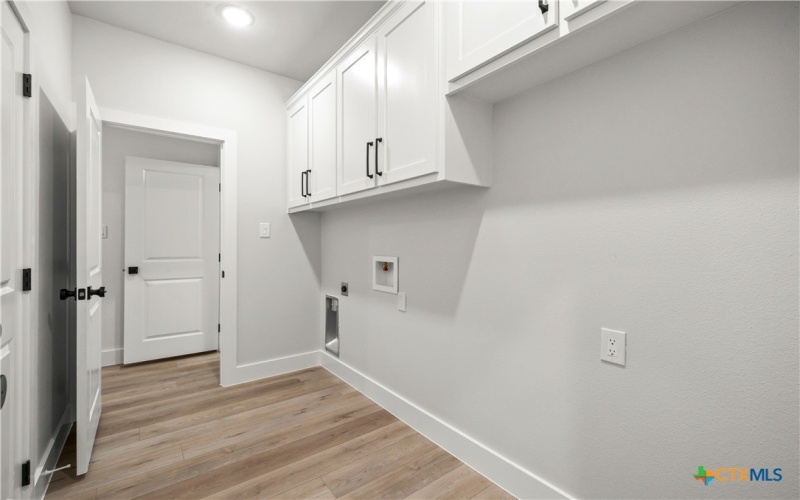 7921 Rock Crest Drive, Moody, TX 76557, 4 Bedrooms Bedrooms, ,3 BathroomsBathrooms,Residential,For Sale,7921 Rock Crest Drive,0,599527