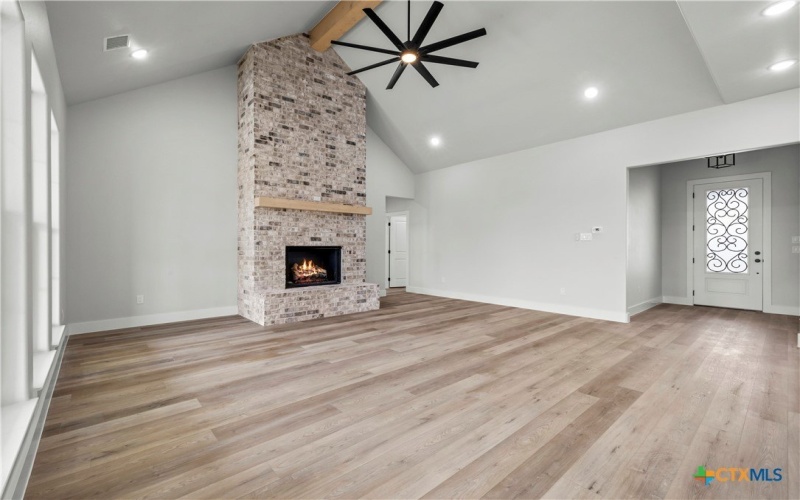 7921 Rock Crest Drive, Moody, TX 76557, 4 Bedrooms Bedrooms, ,3 BathroomsBathrooms,Residential,For Sale,7921 Rock Crest Drive,0,599527