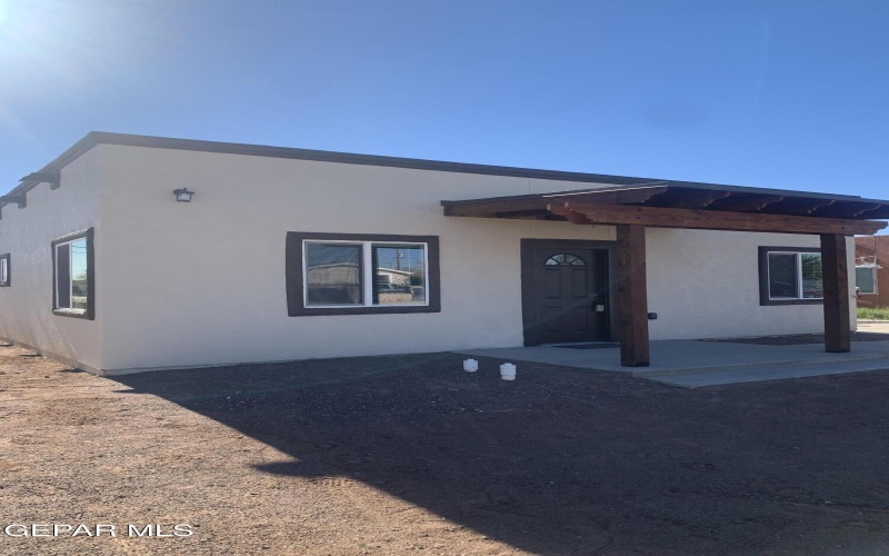 10228 Hatchet Road, Socorro, TX 79927, 3 Bedrooms Bedrooms, ,2 BathroomsBathrooms,Residential,For Sale,10228 Hatchet Road,0,934802