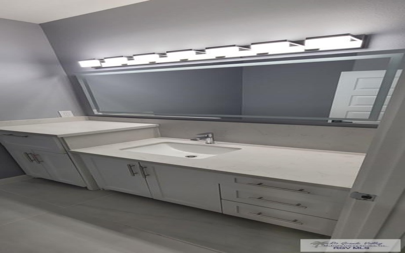 3107 BOCA CHICA BLVD. #3, BROWNSVILLE, TX 78520, 3 Bedrooms Bedrooms, ,2 BathroomsBathrooms,Residential,For Sale,3107 BOCA CHICA BLVD.,0,29770507