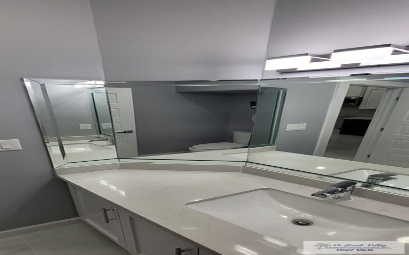 3107 BOCA CHICA BLVD. #3, BROWNSVILLE, TX 78520, 3 Bedrooms Bedrooms, ,2 BathroomsBathrooms,Residential,For Sale,3107 BOCA CHICA BLVD.,0,29770507