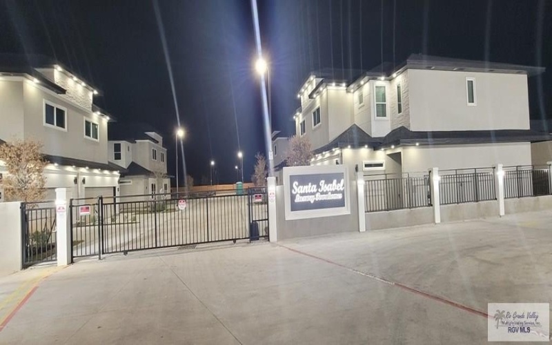 3107 BOCA CHICA BLVD. #3, BROWNSVILLE, TX 78520, 3 Bedrooms Bedrooms, ,2 BathroomsBathrooms,Residential,For Sale,3107 BOCA CHICA BLVD.,0,29770507