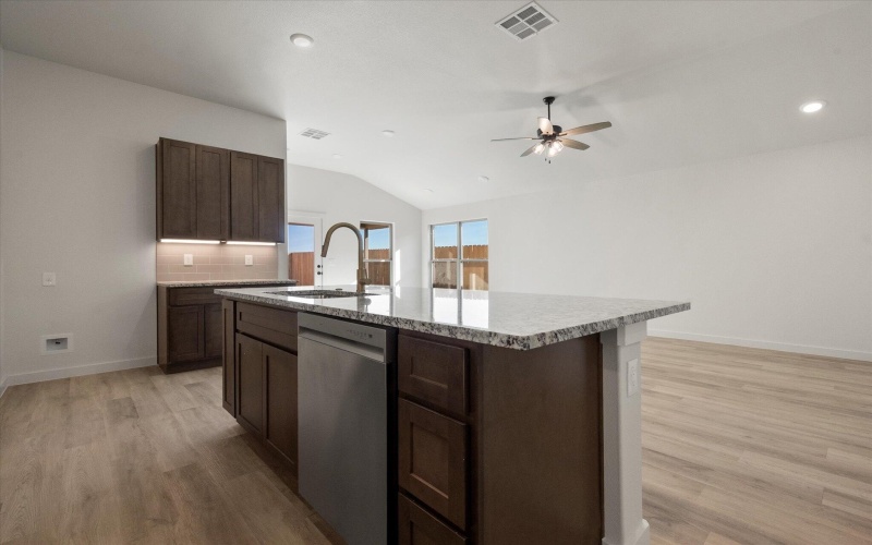 13815 Gary Avenue, Lubbock, TX 79423, 4 Bedrooms Bedrooms, ,2 BathroomsBathrooms,Residential,For Sale,13815 Gary Avenue,0,202563895