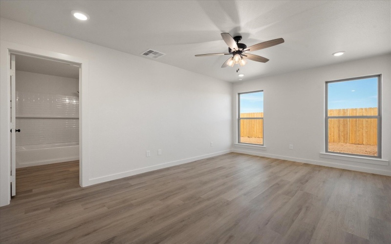 13815 Gary Avenue, Lubbock, TX 79423, 4 Bedrooms Bedrooms, ,2 BathroomsBathrooms,Residential,For Sale,13815 Gary Avenue,0,202563895