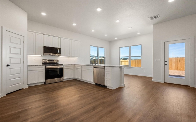 13813 Gary Avenue, Lubbock, TX 79423, 4 Bedrooms Bedrooms, ,2 BathroomsBathrooms,Residential,For Sale,13813 Gary Avenue,0,202563896