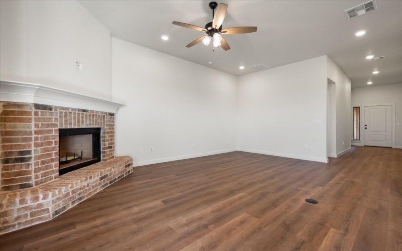 13812 Gary Avenue, Lubbock, TX 79423, 4 Bedrooms Bedrooms, ,2 BathroomsBathrooms,Residential,For Sale,13812 Gary Avenue,0,202563898