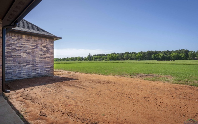 130 Sleep Easy, Kilgore, TX 75662, 4 Bedrooms Bedrooms, ,2 BathroomsBathrooms,Residential,For Sale,130 Sleep Easy,20252585