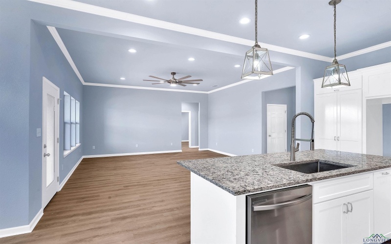 130 Sleep Easy, Kilgore, TX 75662, 4 Bedrooms Bedrooms, ,2 BathroomsBathrooms,Residential,For Sale,130 Sleep Easy,20252585
