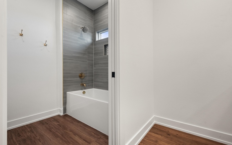 1150 E Hayes, New Home, TX 79383, 4 Bedrooms Bedrooms, ,3 BathroomsBathrooms,Residential,For Sale,1150 E Hayes,0,202563903