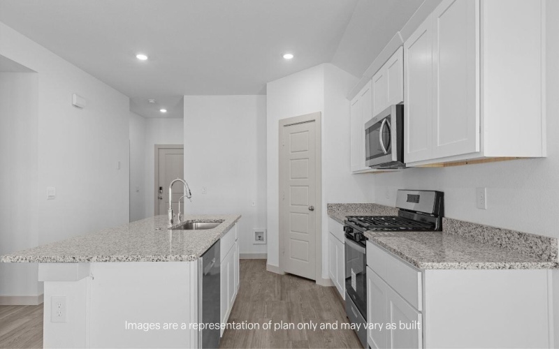 623 15th Street, Wolfforth, TX 79382, 4 Bedrooms Bedrooms, ,2 BathroomsBathrooms,Residential,For Sale,623 15th Street,0,202563937