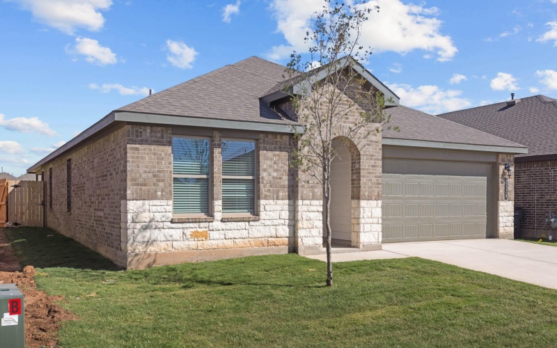 221 17th Street, Wolfforth, TX 79382, 4 Bedrooms Bedrooms, ,3 BathroomsBathrooms,Residential,For Sale,221 17th Street,0,202563939