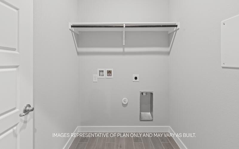 7016 53rd Street, Lubbock, TX 79407, 5 Bedrooms Bedrooms, ,3 BathroomsBathrooms,Residential,For Sale,7016 53rd Street,0,202563940