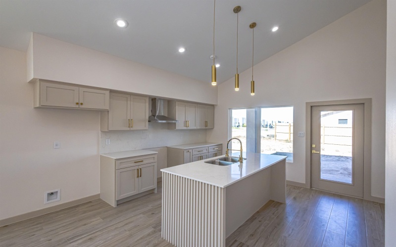 5704 Kylee Dr., Laredo, TX 78043, 4 Bedrooms Bedrooms, ,2 BathroomsBathrooms,Residential,For Sale,5704 Kylee Dr.,0,20255326