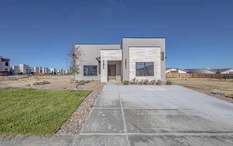 5704 Kylee Dr., Laredo, TX 78043, 4 Bedrooms Bedrooms, ,2 BathroomsBathrooms,Residential,For Sale,5704 Kylee Dr.,0,20255326